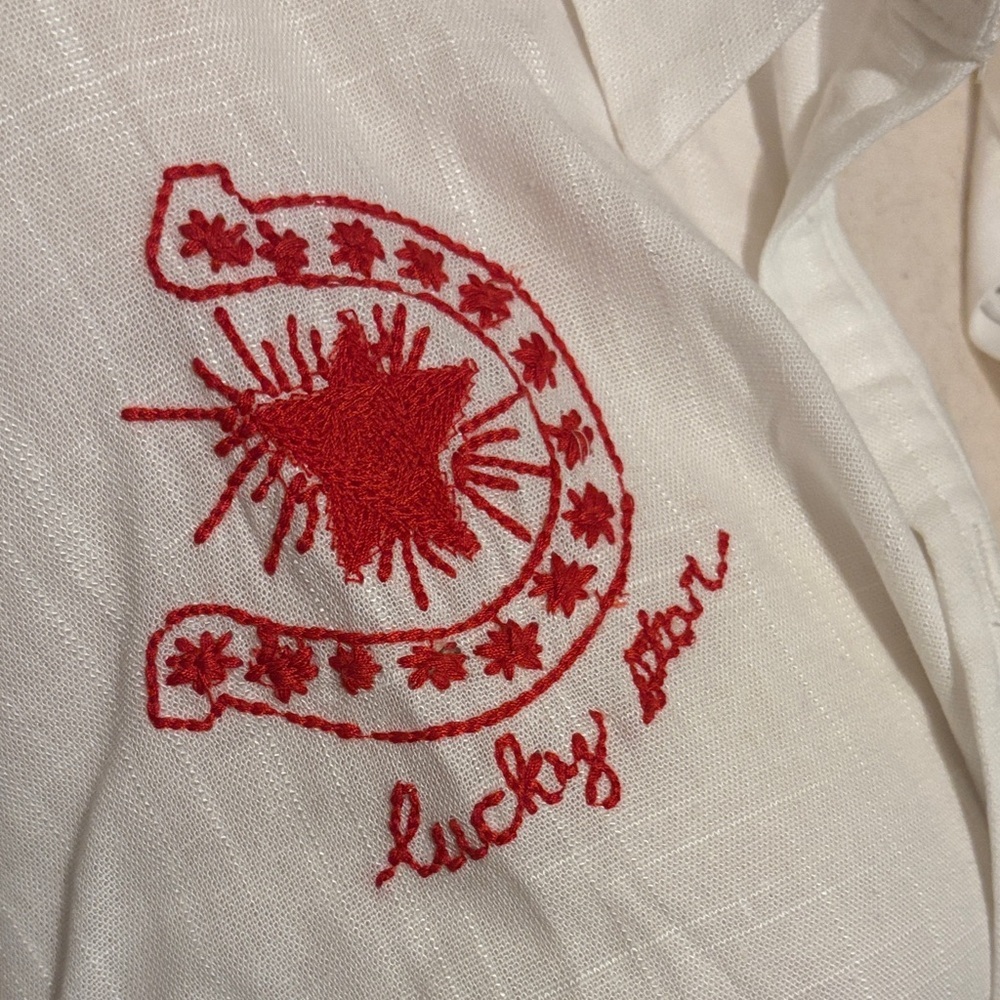 Taelynn Lucky Stars White Button-Up Shirt with Red Embroidery-Size Large - Picture 2 of 7